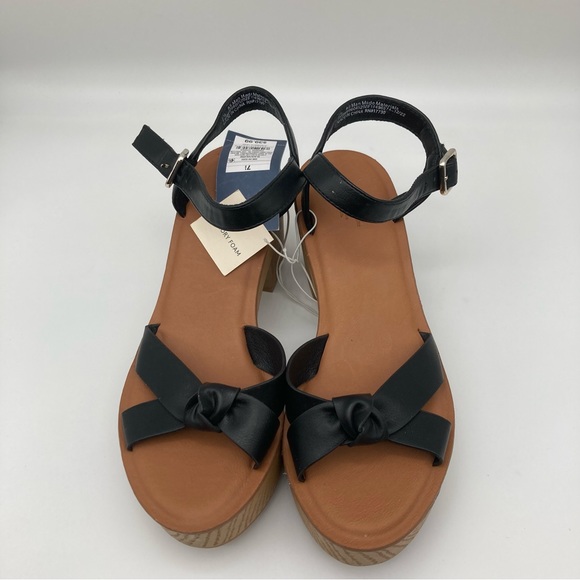 Universal Thread Valerie women’s black platform heel 7 1/2 - Picture 3 of 12